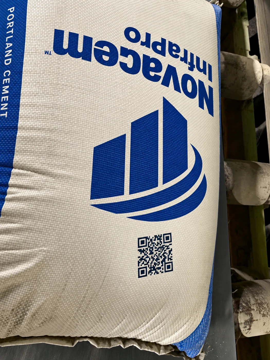 Cement bag QR code marking with RNJet 72